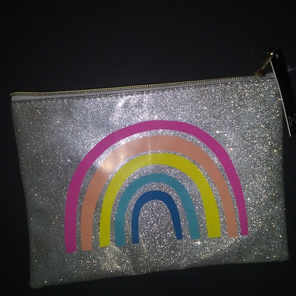 RUBY+Cash makeup bag